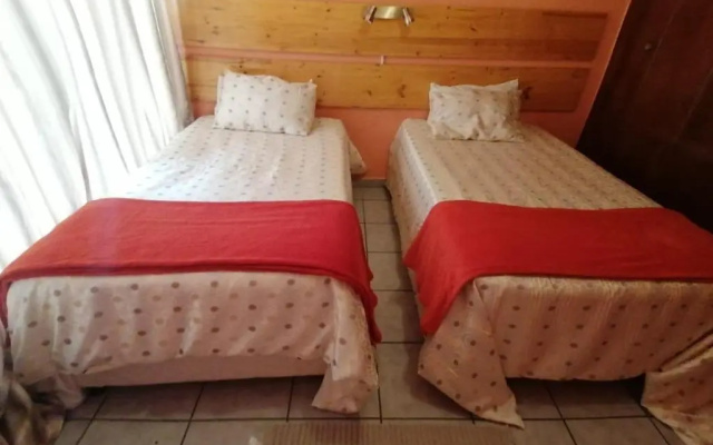 Erythrina Cottages