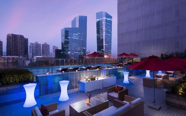 Отель Hilton Shenzhen Futian вид на фасад