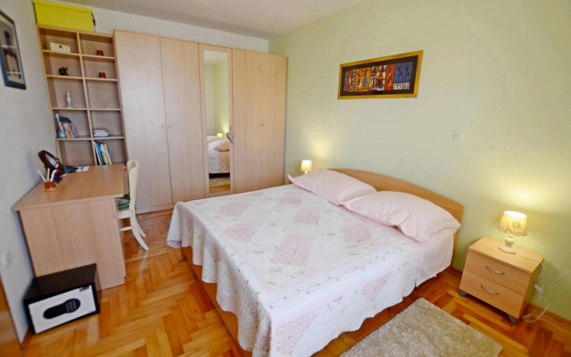 Apartment Pula Arena