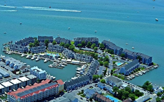 Harbour Island 308M