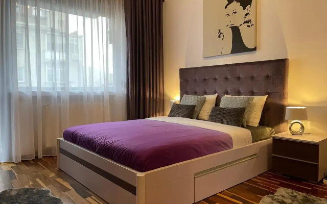 Bucharest Central Studio 2