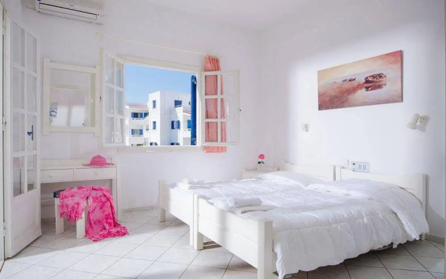 Arco Baleno Apartments
