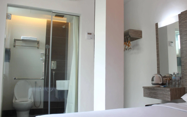 Dream Hotel