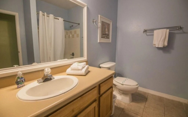 Kathy's Runaway Beach Condo