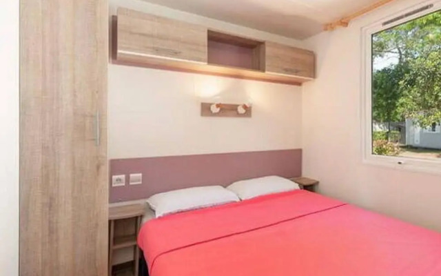 Comfy Mobile Home in Calig for 4
