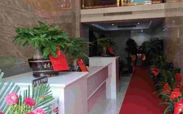 Buckingham Palace Hotel (Hunan University of Technology)