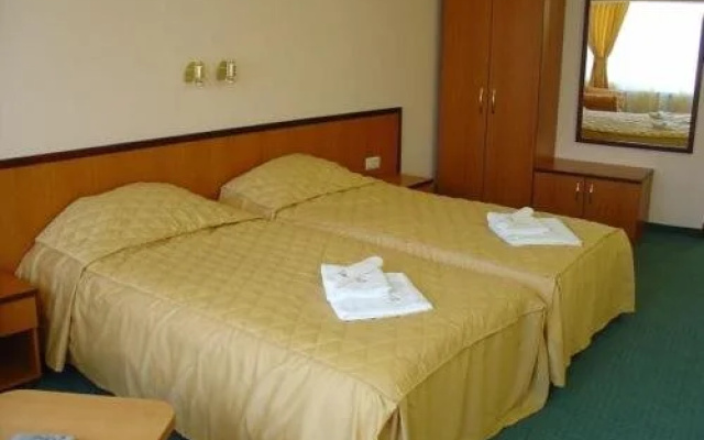 Troyan Plaza Hotel