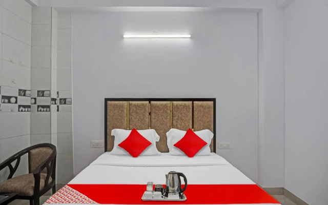 Flagship 701023 Raj Residency