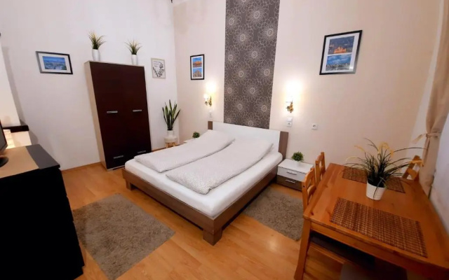 Central Gold Apartment