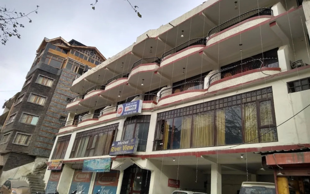 OYO 23522 Hotel River View