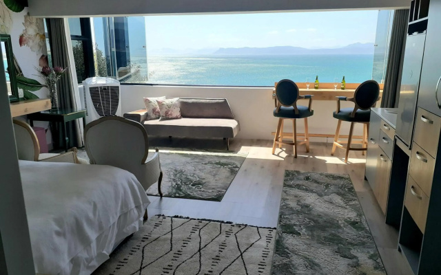 65onCliff