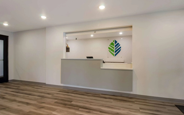 Woodspring Suites Olympia - Lacey