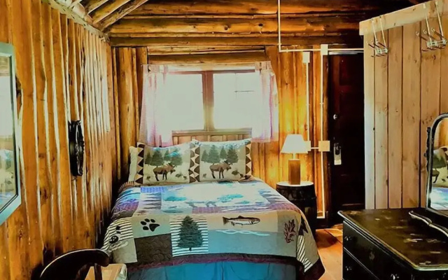 Grizzly Lodge