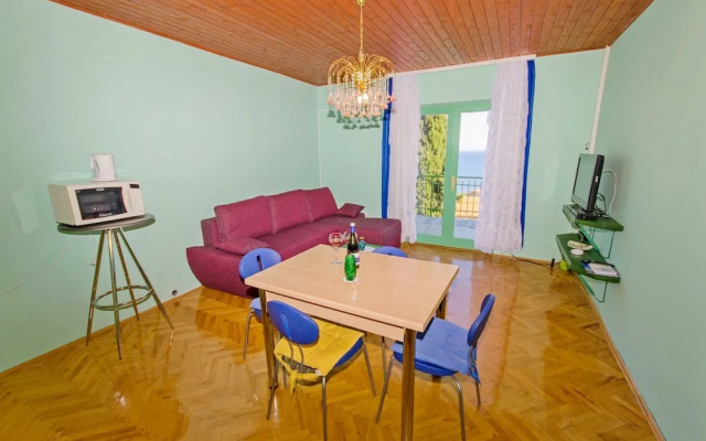Apartments Mladenka