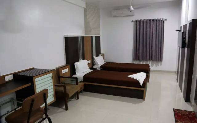 Hotel Satkar