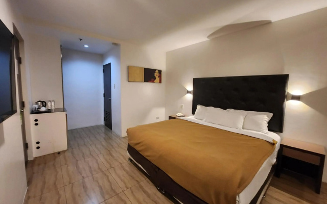 Apollonia Royale Hotel