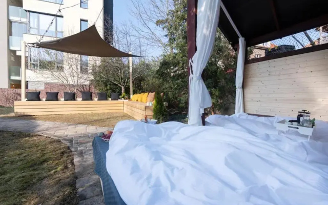 Wagner Stays - Miami Lovely romantic Garden apartment with whirlpool