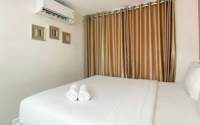 Wooden Accents 1Br At Podomoro City Deli Medan Apartment
