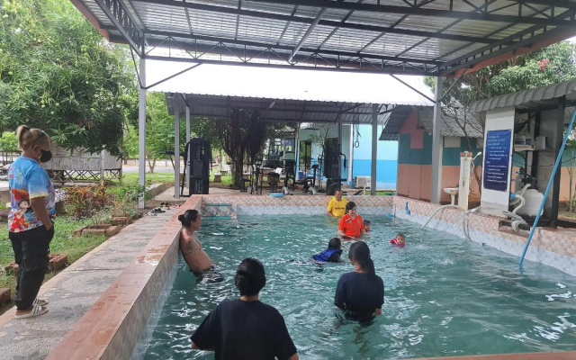 Armthong Resort