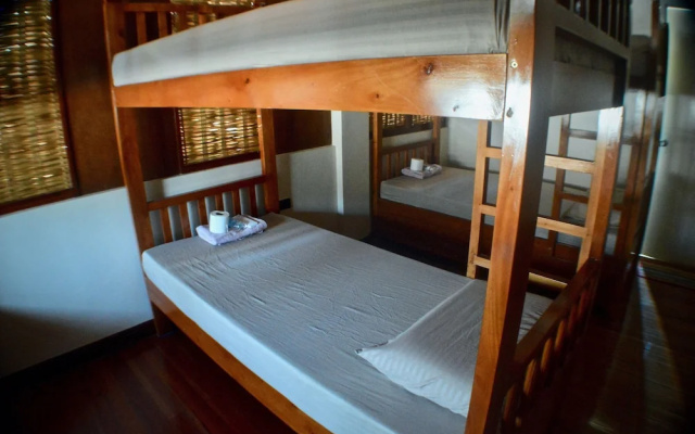 Alegria Dive Resort
