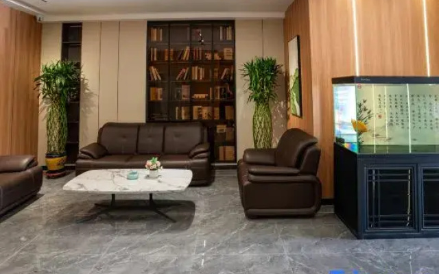Landeng Selected Hotel (Wanzheng Square Branch, Dongsheng District)