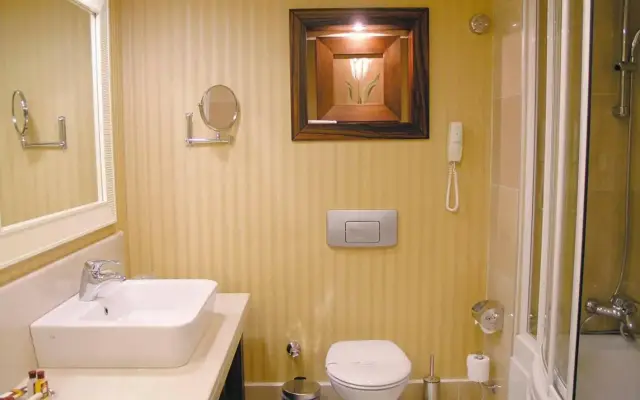 Курорт Meder Resort Hotel