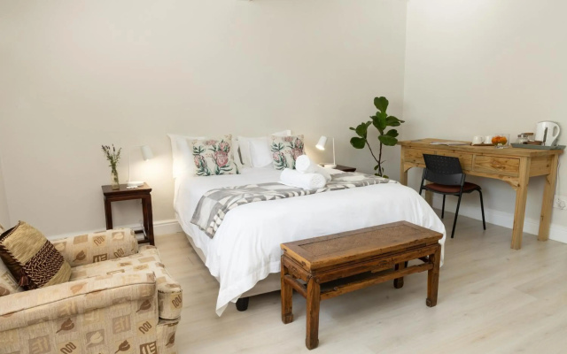 Staymore Cape Winelands Homestay