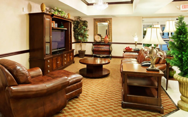 Holiday Inn Express Carrollton