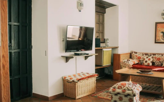 La Duquesa Guest House