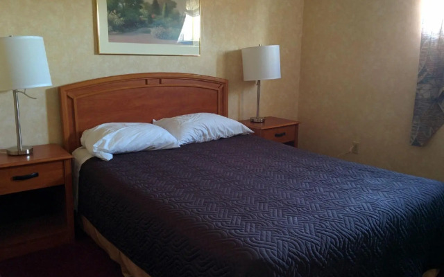 Royal Inn and Suites