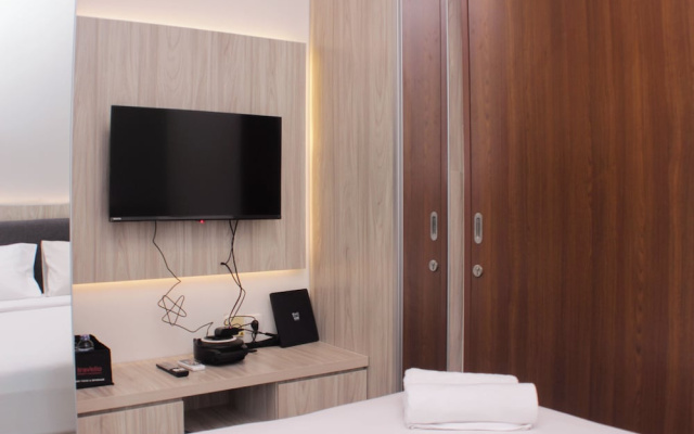 Fancy And Nice Studio At Grand Kamala Lagoon Apartment