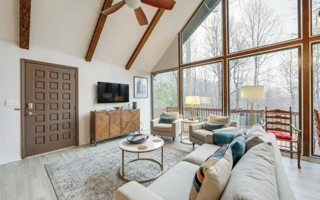 Breathtaking Brevard Home w/ Screened Porch!