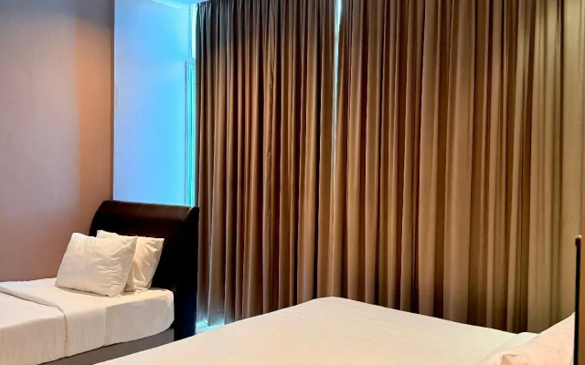 Stirling Suites