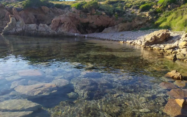 Isola Rossa Cala Rossa House