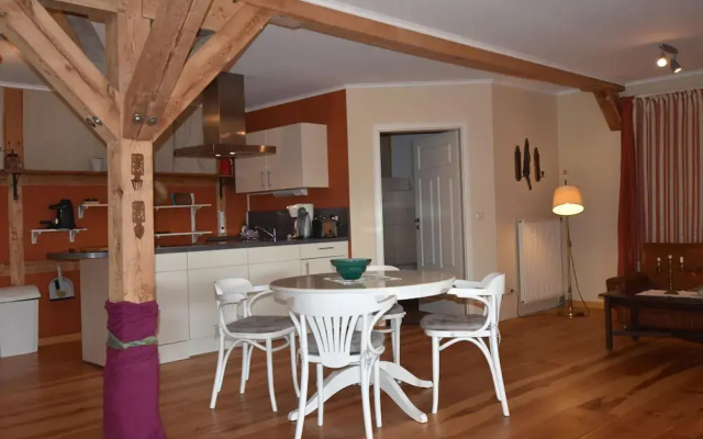 Rustic-style Apartment in Buschenhagen With Garden
