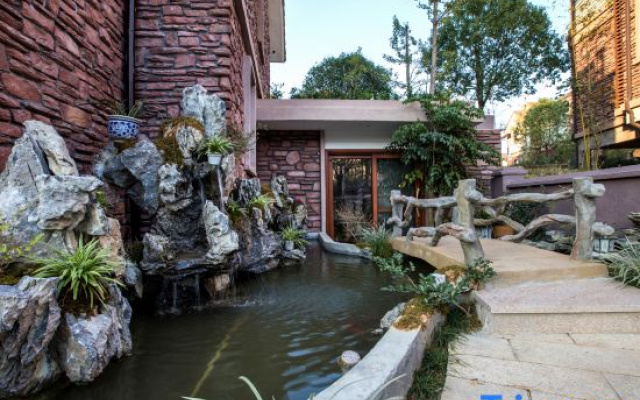 Zaishui Yifang Villa Hotel