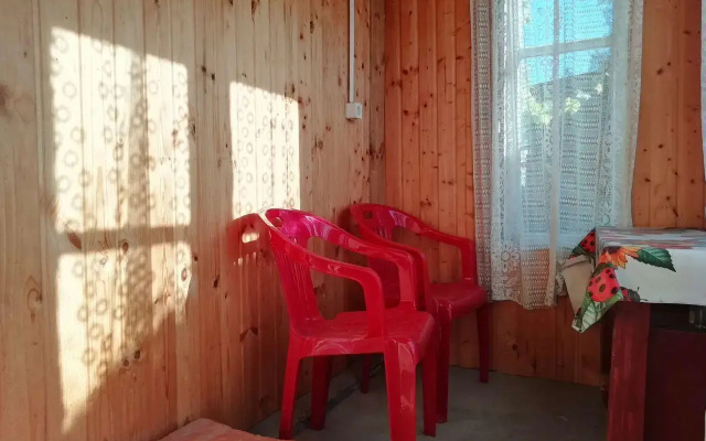 Country house on Chapaeva (Кантри хаус он Чапаева)