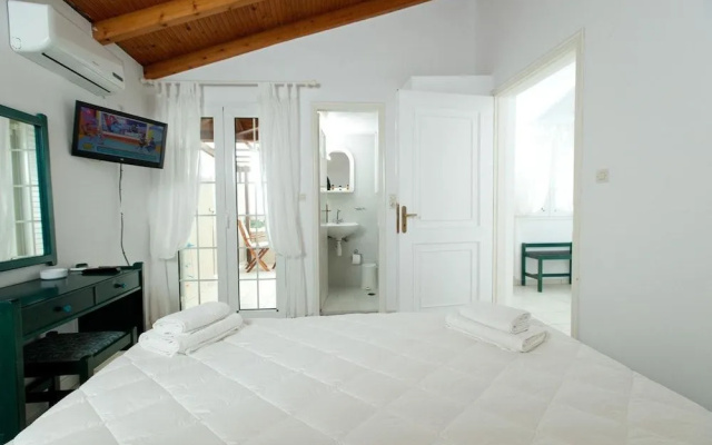 Kontogoni Rooms