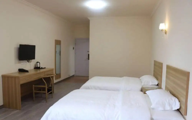 Nanchang Huayang Hotel