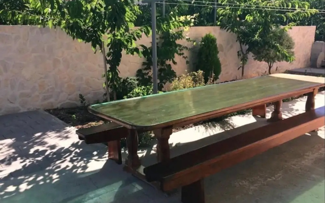 Ognjen - Family Apartments With Free Parking - A1
