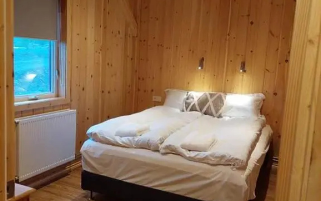 Greystone summerhouse