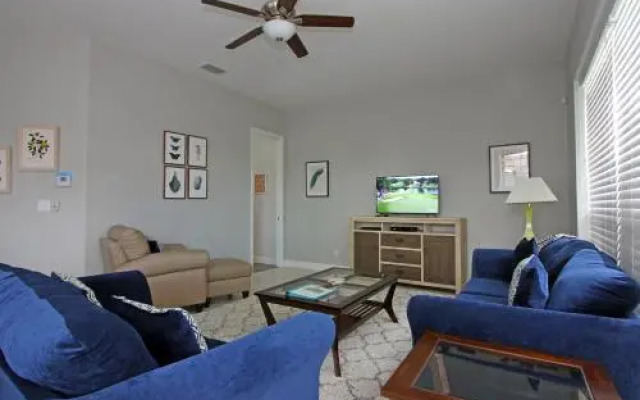 Waterfront Villa ID5218