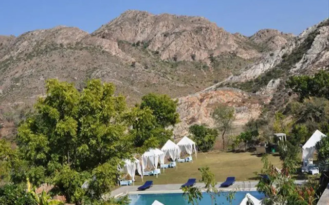 Aravali Silence Lakend Resorts & Adventures