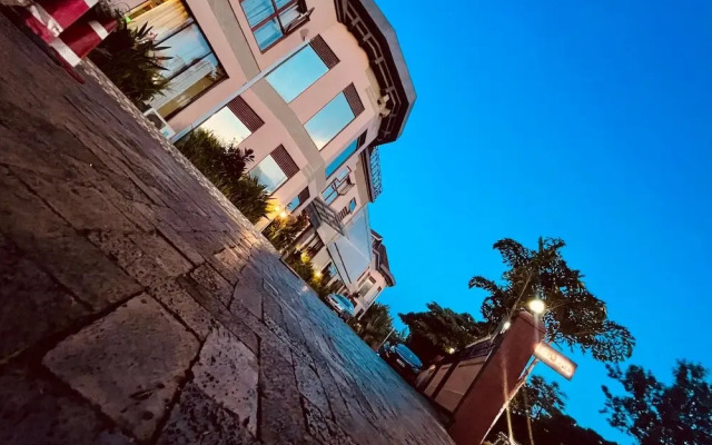 Legend Hotel