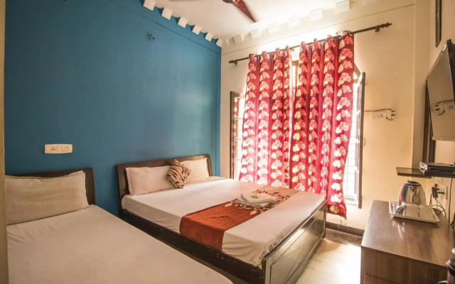 Hotel Bajaj Inn