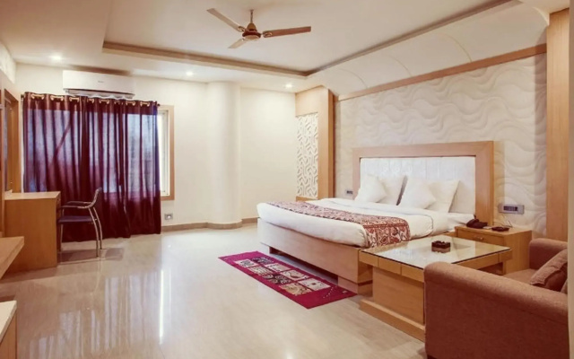 GenX Sundaram Haldwani