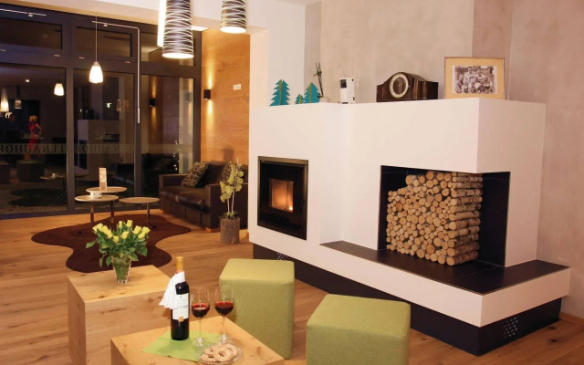 Hotel Lenauhof