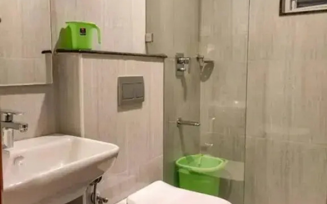 RR Mount Elite Suites