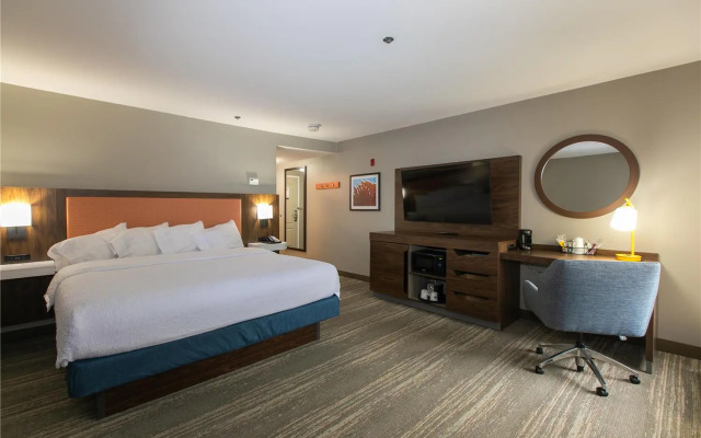Hampton Inn & Suites Wilder