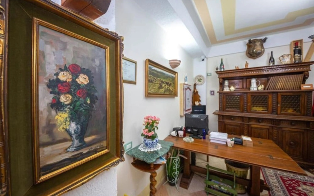 Hotel SAN SAENA